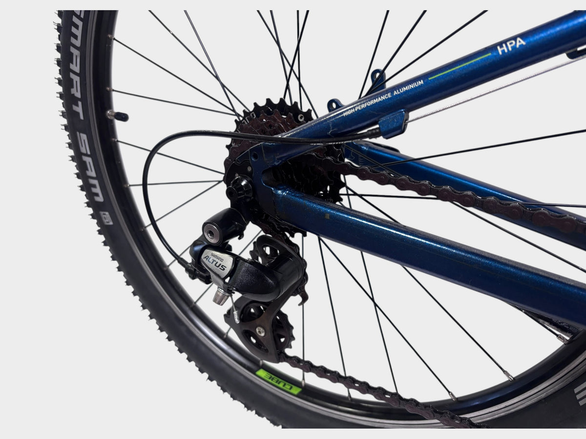 Cube Acid 240 Allroad Kids 32cm 2025 Deep Cobalt / Apple (Gebruikte Kinder-Mountainbike)