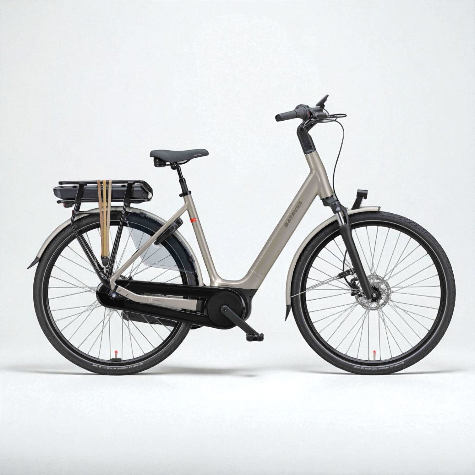 Batavus Finez E-Go Plus - Gebruikte Dames e-Bike - 53cm - Champagne Goud - 2024