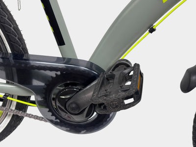 Batavus Snake J24 | 24'' / 38cm | Tactical Green | 3 Versnellingen | Gebruikt | 2023