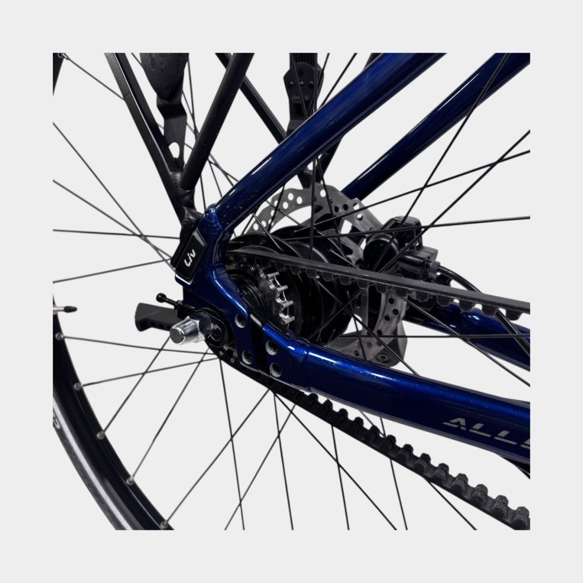 Liv Allure CS 3 Damesfiets 44cm / S Blauw 2023 Gebruikt